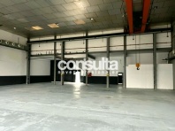 Nave industrial en venta en Abrera