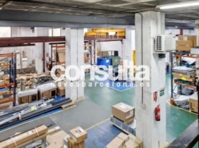 Nave industrial en venta en  Hospitalet de Llobregat.