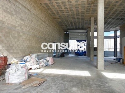 p5383 1 Nave industrial-comercial