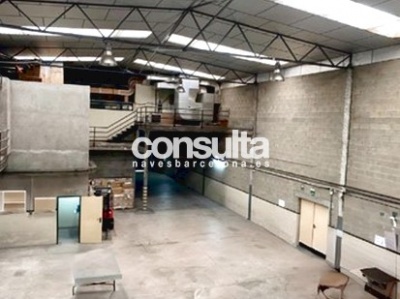 Nave logística en venta en Palau de Plegamans