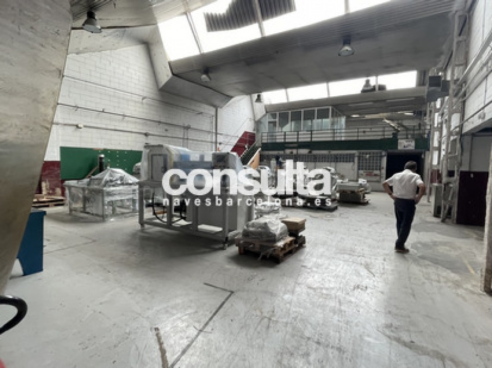 Nave industrial en venta en Granollers