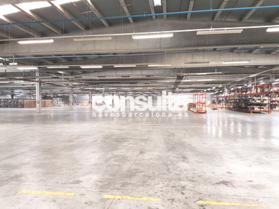 Nave industrial logística en alquiler en Celrà