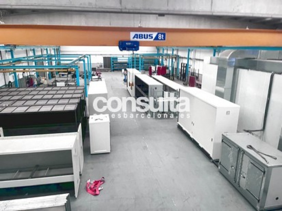 Nave industrial-logística en alquiler en Rubí
