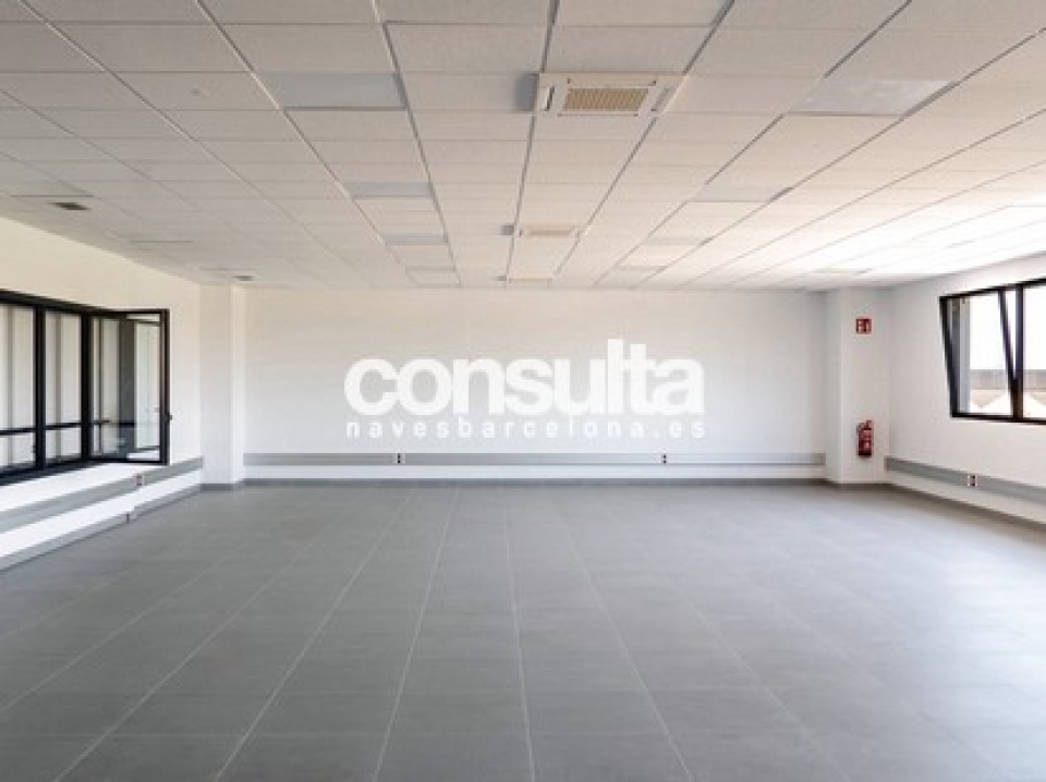 Nave industrial en alquiler en Sabadell