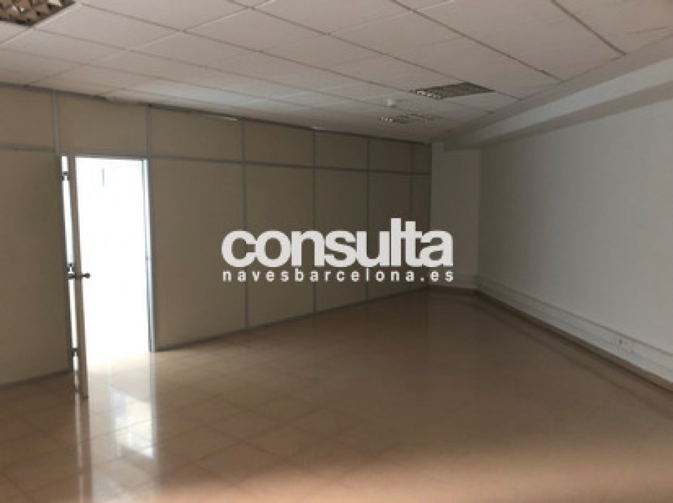 Nave industrial en alquiler en Sabadell 