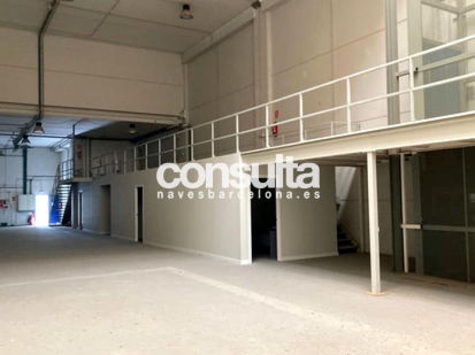 Nave industrial en venta en Sant Boi de Llobregat