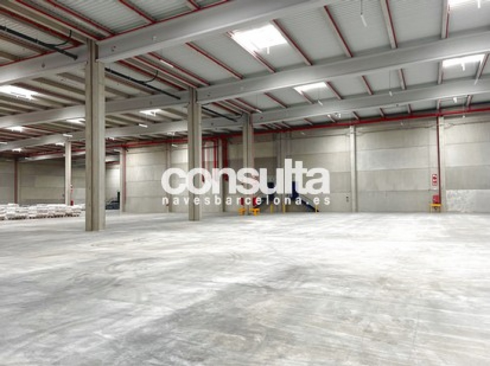 Nave logística en alquiler en Terrassa
