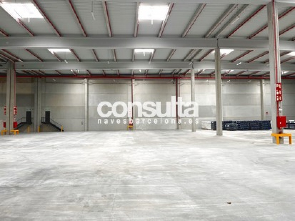 Nave logística en alquiler en Terrassa