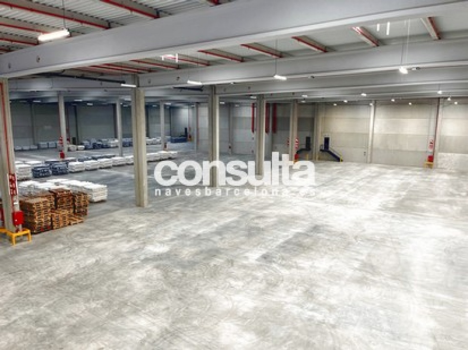 Nave logística en alquiler en Terrassa