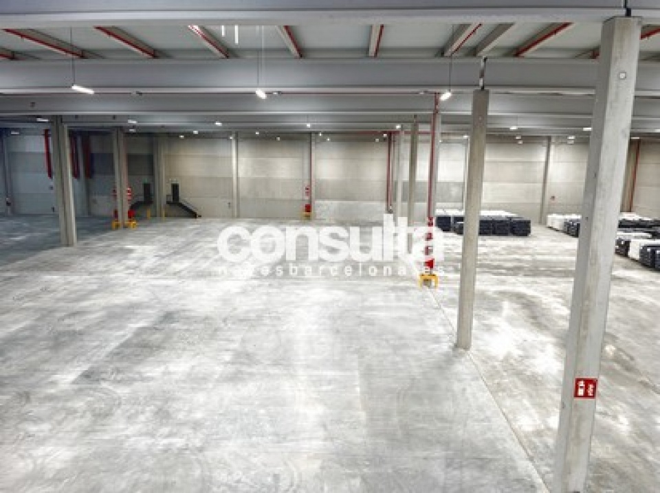 Nave logística en alquiler en Terrassa