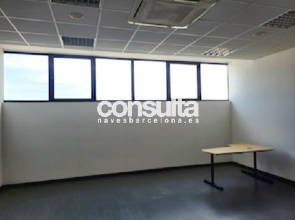 Nave industrial en alquiler y venta en Sant Antoni de Vilamajor