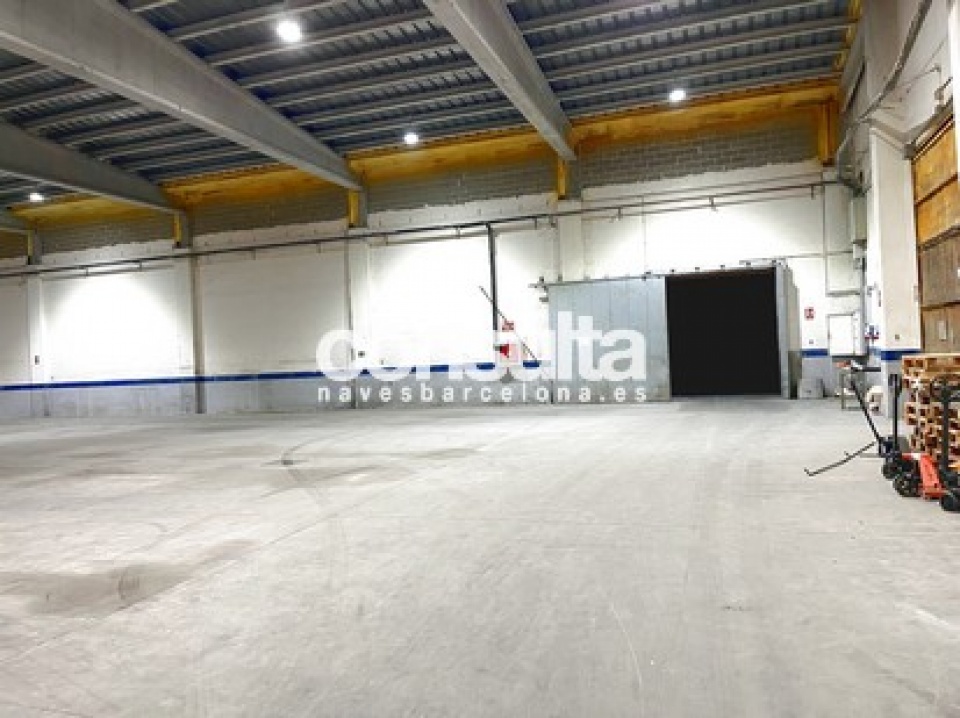 Nave logística en alquiler en Sabadell