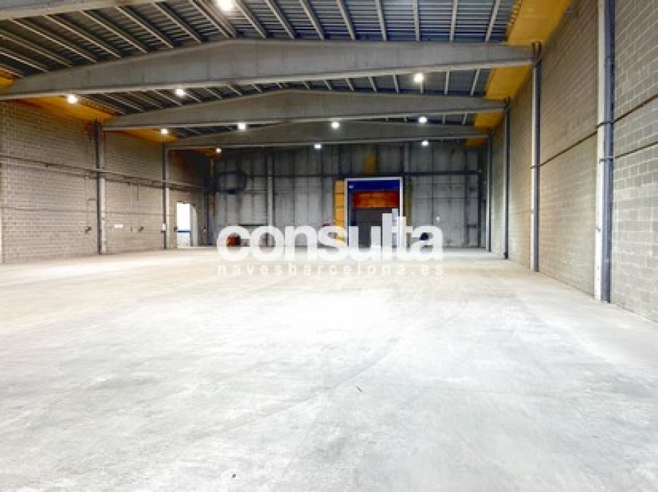 Nave logística en alquiler en Sabadell