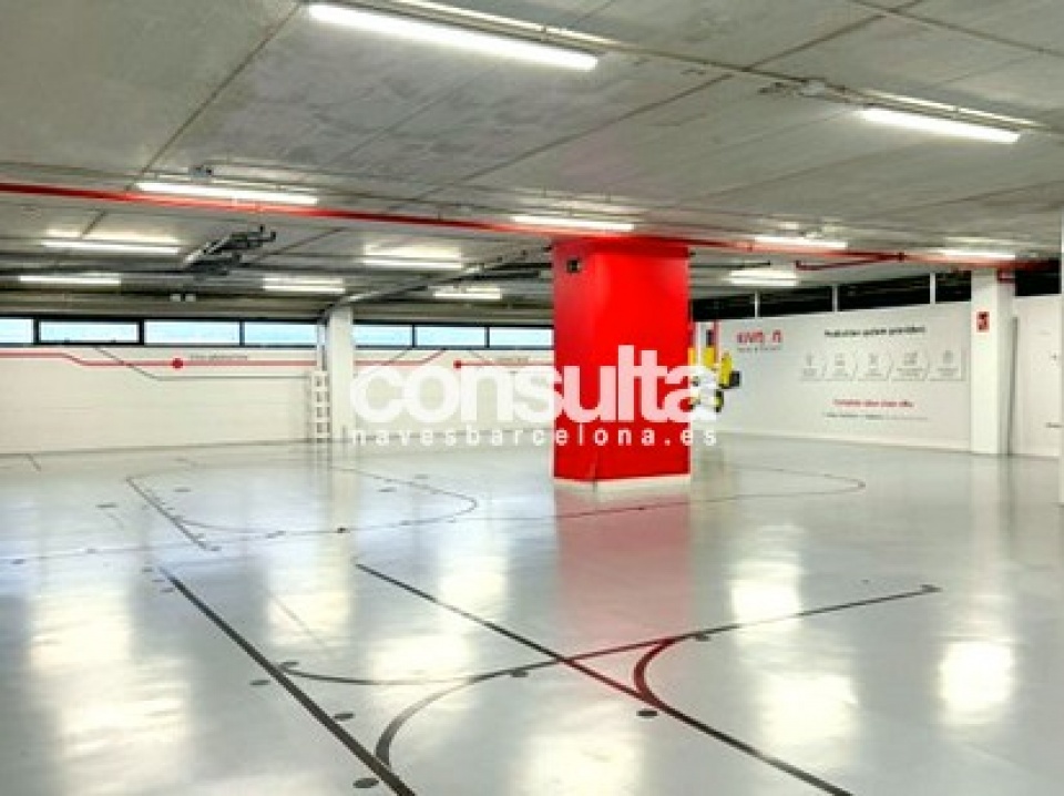 Nave logística en alquiler en Barberà del Vallès Nave logística en alquiler en Barberà del Vallès