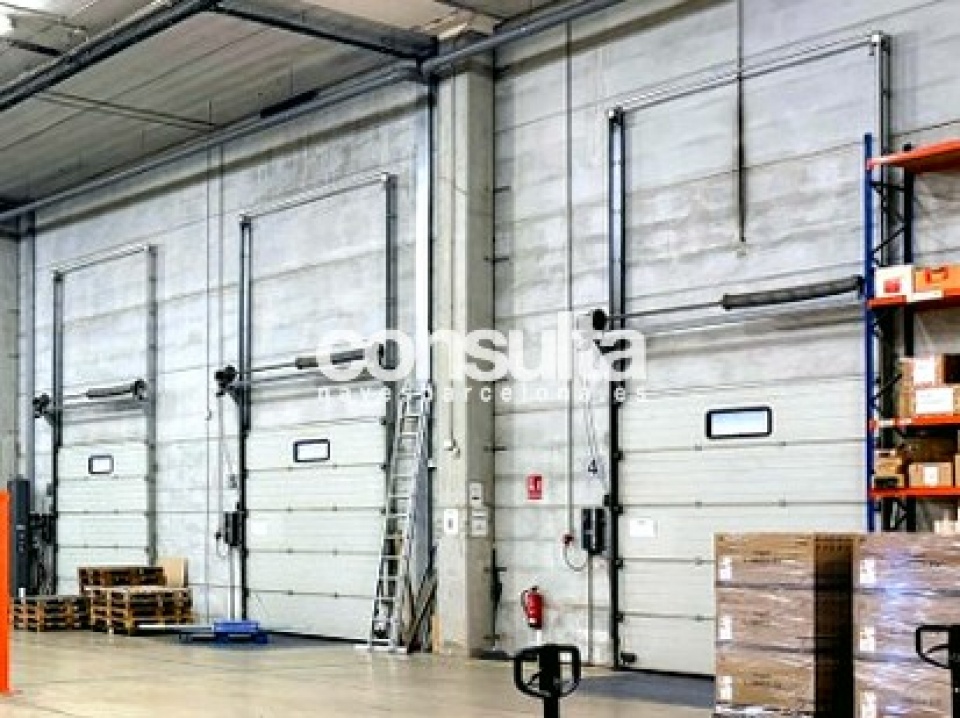 Nave logística en alquiler en Barberà del Vallès Nave logística en alquiler en Barberà del Vallès