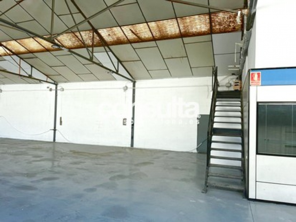 Nave industrial en venta en Ripollet  Nave industrial en venta en Ripollet