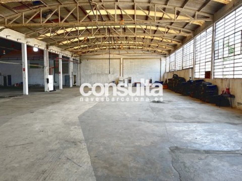 Nave industrial en venta en Castellar del Vallès