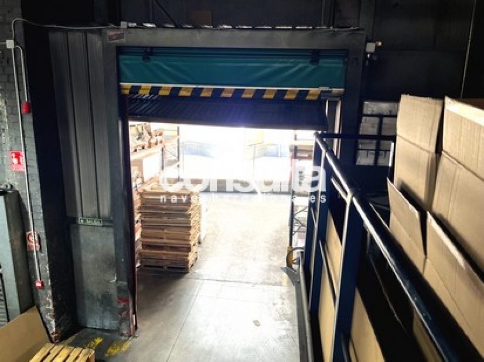 Nave industrial en venta y alquiler en Sant Vicenç dels Horts 
