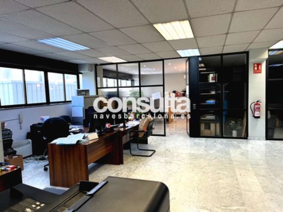 Nave industrial en venta y alquiler en Sant Vicenç dels Horts 