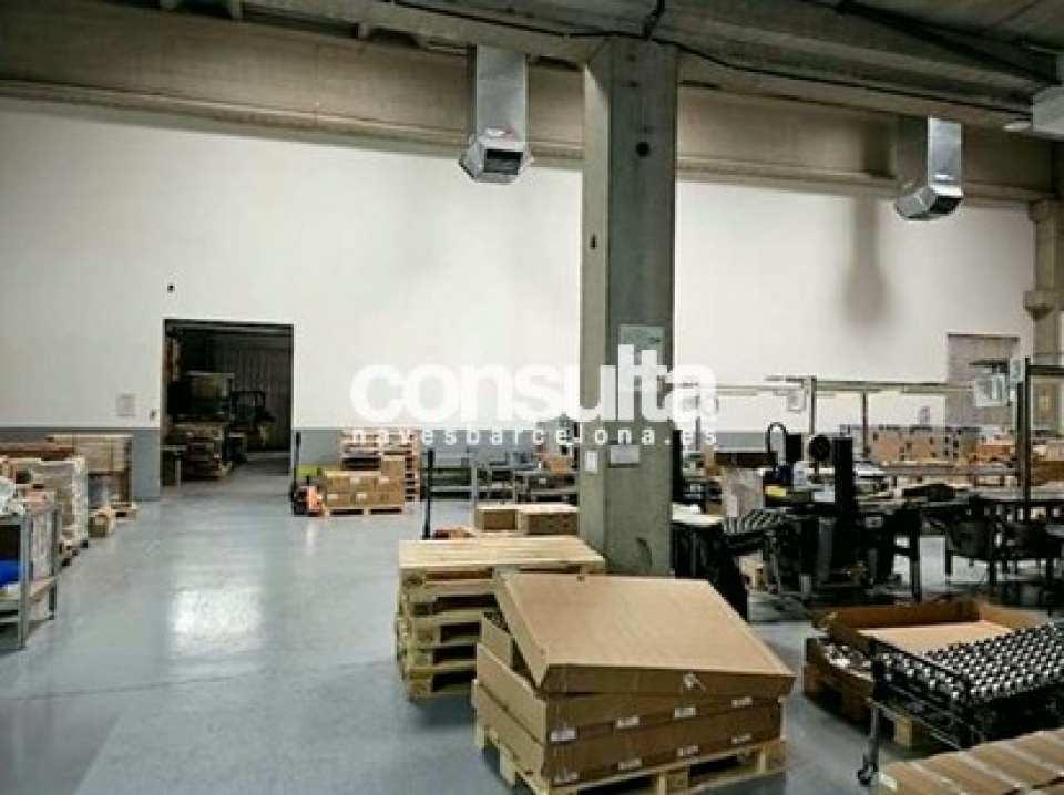 Nave industrial en alquiler en Montornés del Vallés