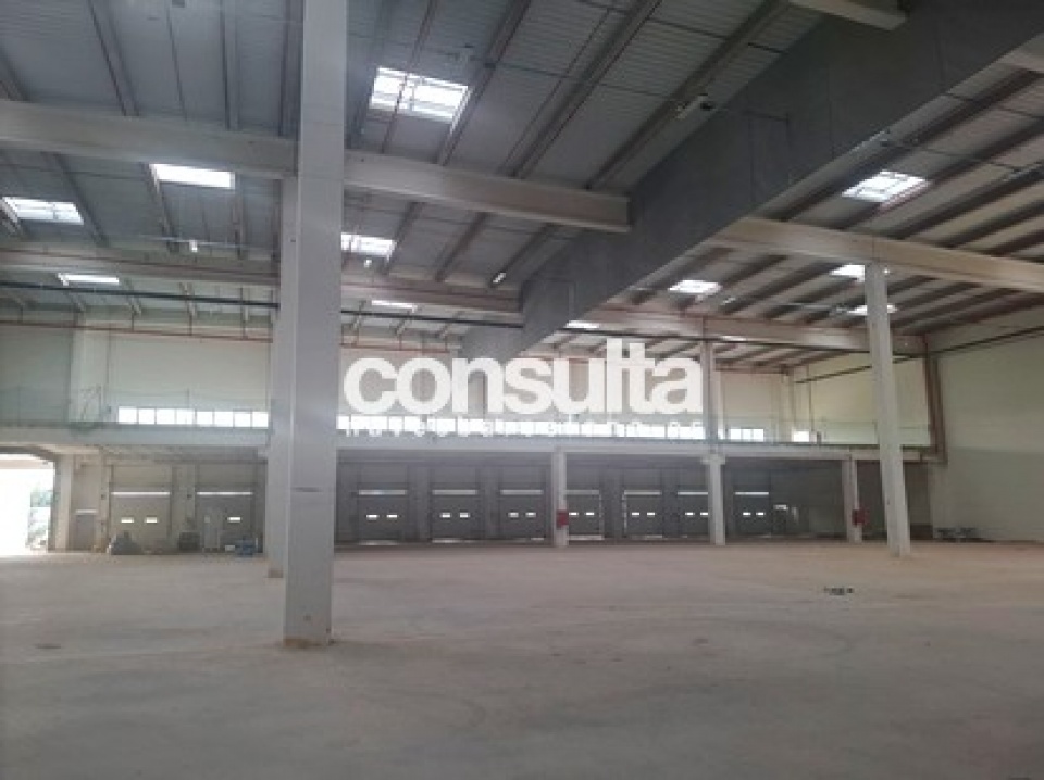 Nave logística en alquiler en Montornès del Vallès