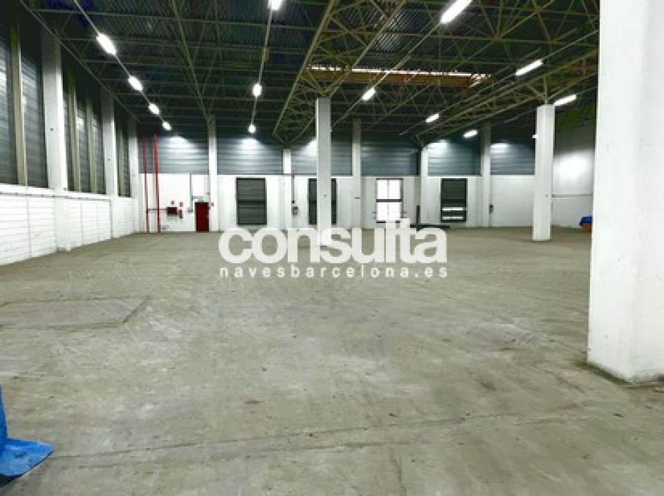 Nave logística en alquiler en Sant Celoni Nave logística en alquiler en Sant Celoni