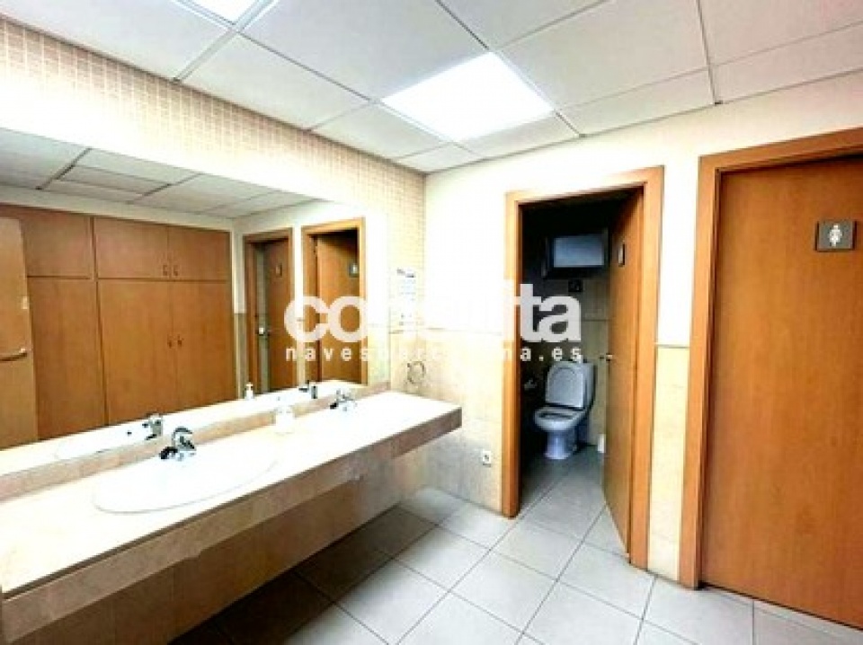 Nave industrial en venta en Terrassa Nave industrial en venta en Terrassa