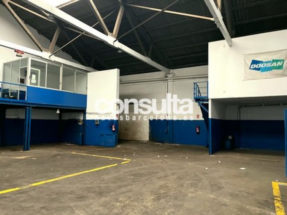 Nave industrial en alquiler en Viladecans Nave industrial en alquiler en Viladecans