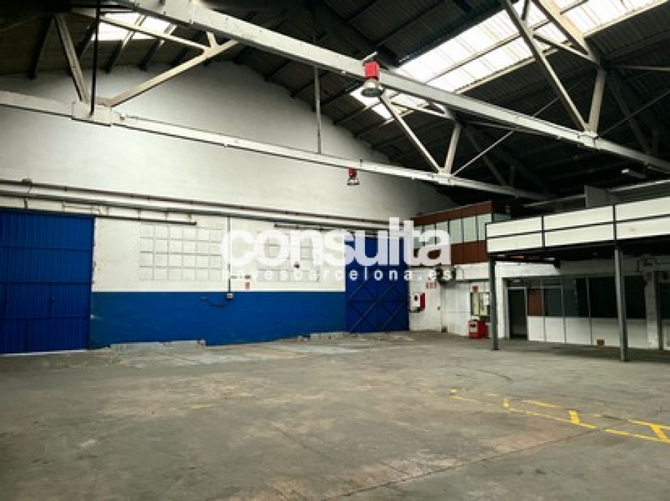 Nave industrial en alquiler en Viladecans Nave industrial en alquiler en Viladecans