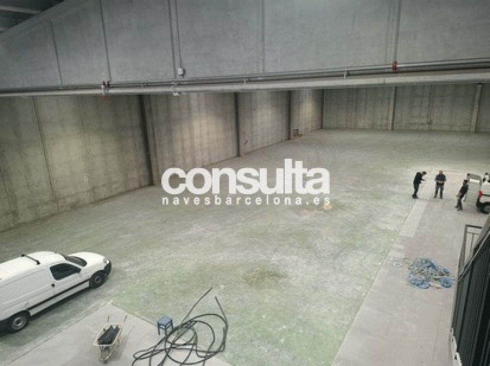 Nave industrial en alquiler en Sabadell Nave industrial en alquiler en Sabadell