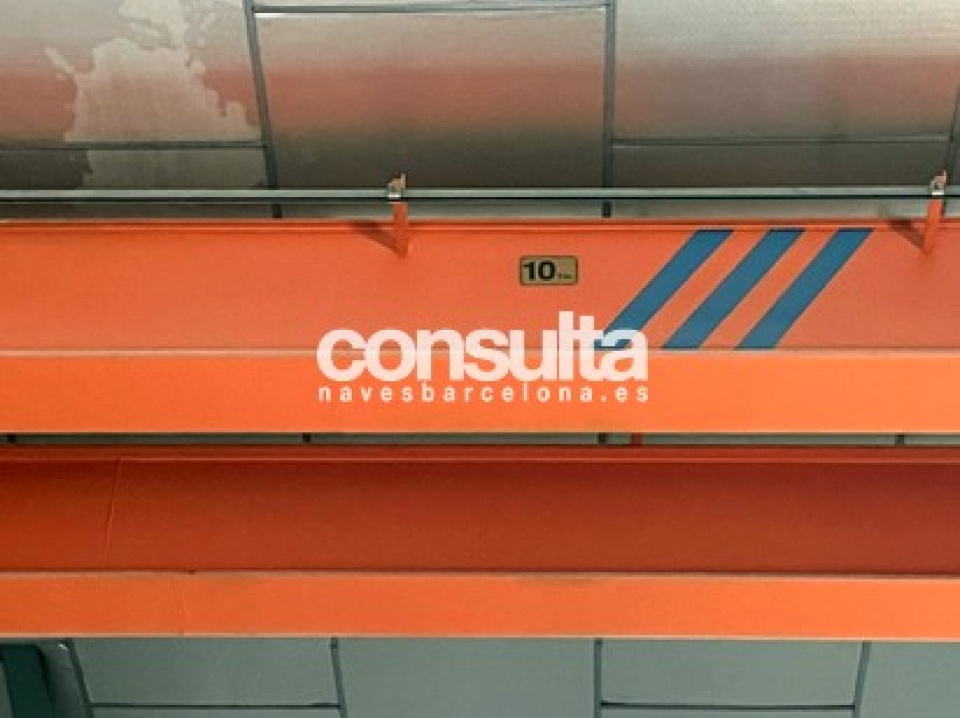 Nave industrial en venta en Abrera