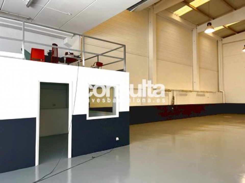 Nave industrial en venta en Polinyà Nave industrial en venta en Polinyà