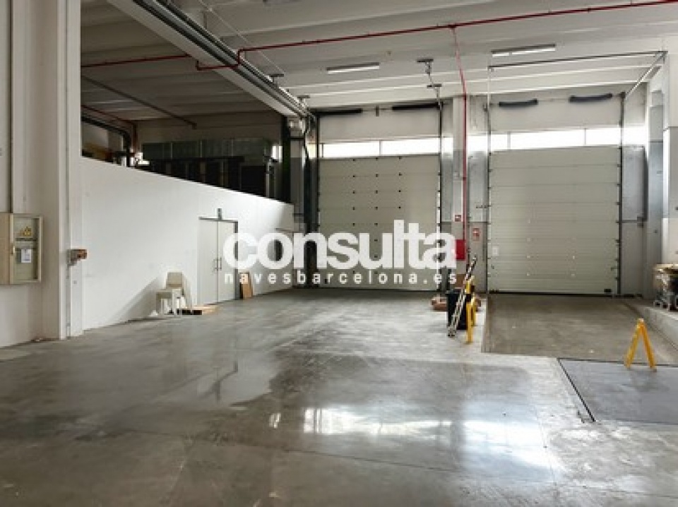 Nave industrial en alquiler en Gavà Nave industrial en alquiler en Gavà