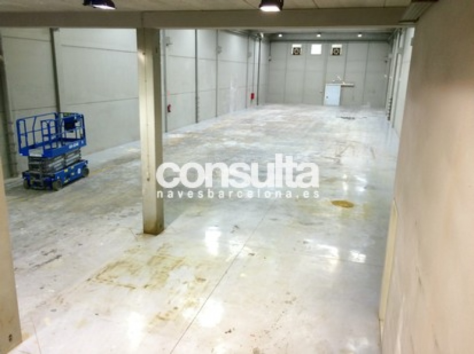 Nave industrial en alquiler en Gavà Nave industrial en alquiler en Gavà