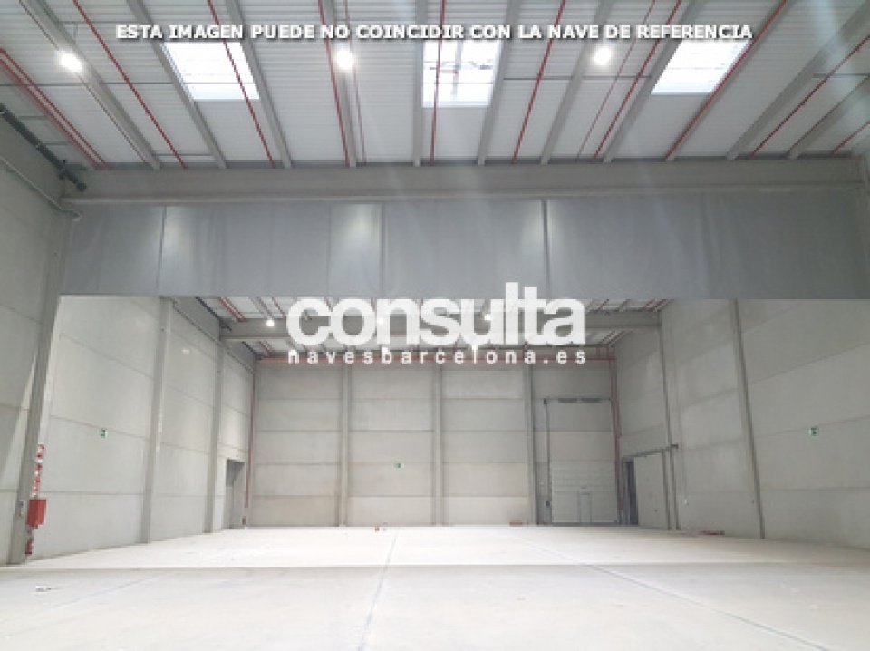 Nave industrial en venta en Canovelles