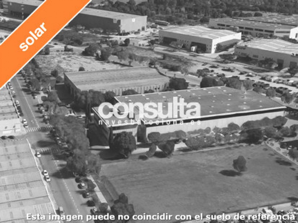 Solar industrial en venta en Castellar del Vallès