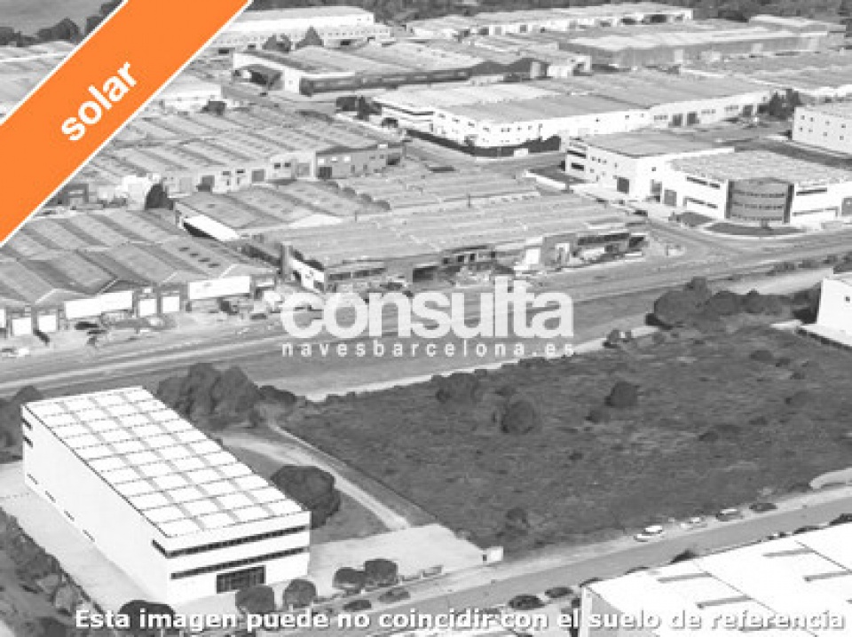 Solar industrial en venta en Barberá del Vallés