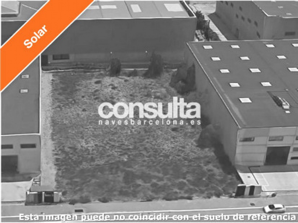 Solar industrial en venta en Rubí